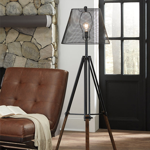 Metal & Wood Floor Lamp